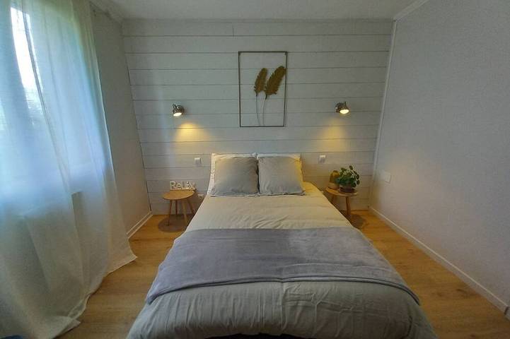 Appartement entier, Maison avec jardin, 10 minutes centre ville in Tours, Région de Tours