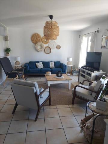 Cottage pour 2 personnes, avec jardin ainsi que piscine et terrasse à Lanton