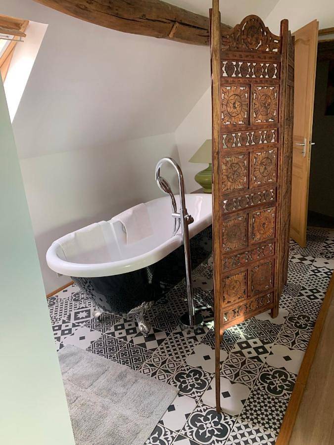 Chambre d’hôte pour 2 personnes, avec Terrasse ainsi que Jardin et Vue dans Eure-et-Loir - 2