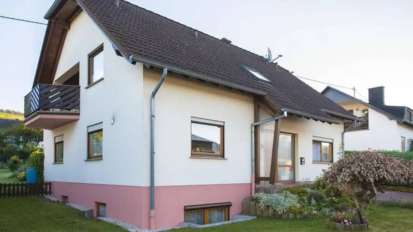 Gîte pour 2 personnes, avec jardin à Konz