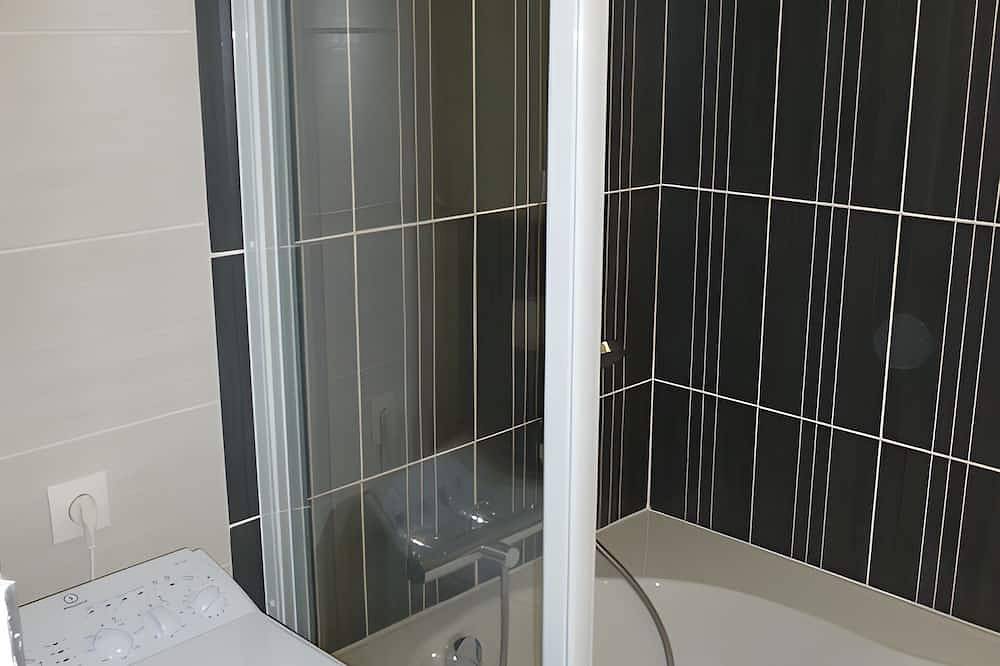 Appartement entier, Appartement confortable au pied de pistes pour 4 à 6 personnes in Val-d'Isère, Parc National de la Vanoise