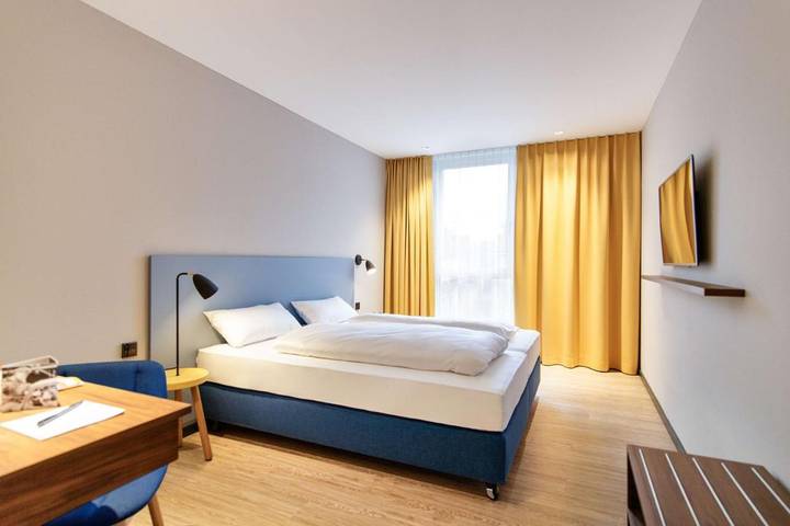 Hotel für 4 Personen, mit Terrasse in Göppingen