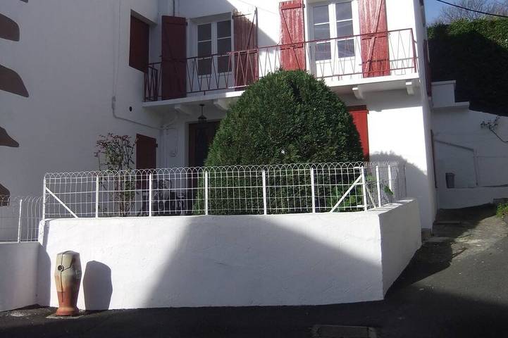 Maison de vacances pour 3 personnes, avec piscine et balcon