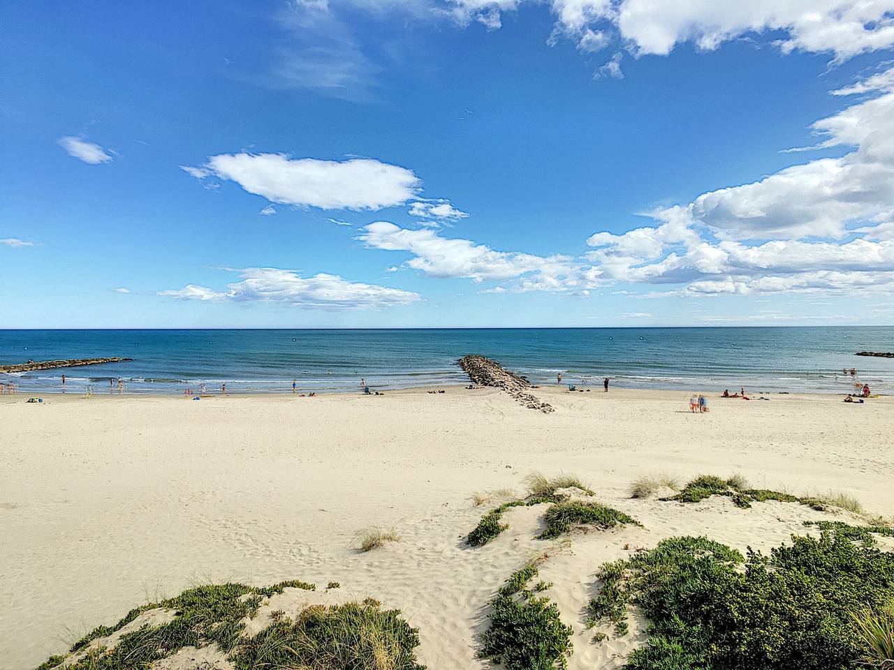 Appartement entier, Studio cabine moderne avec garage pour 4 personnes, vue mer in Mauguio, Côte d'Améthyste