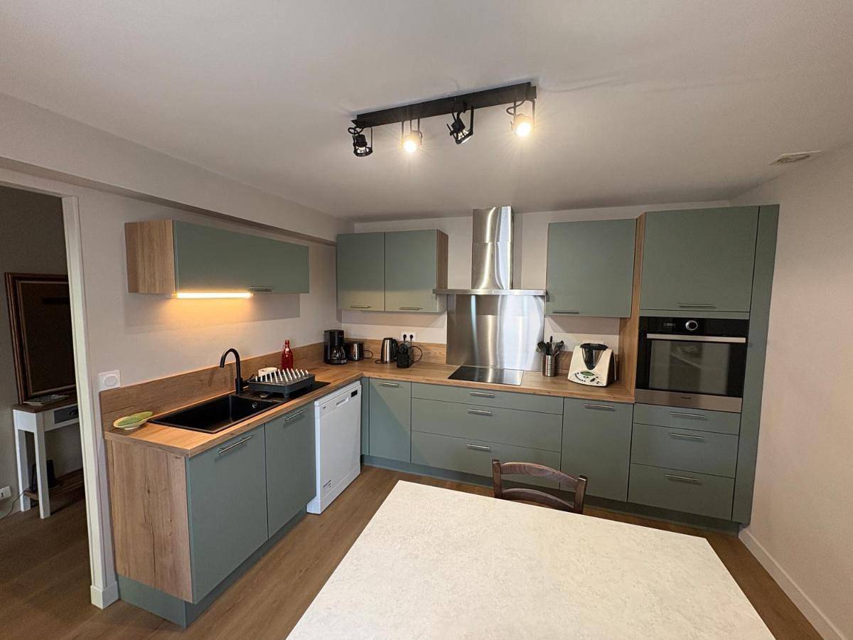 Four-Bedroom House in Reuilly, Région d'Issoudun