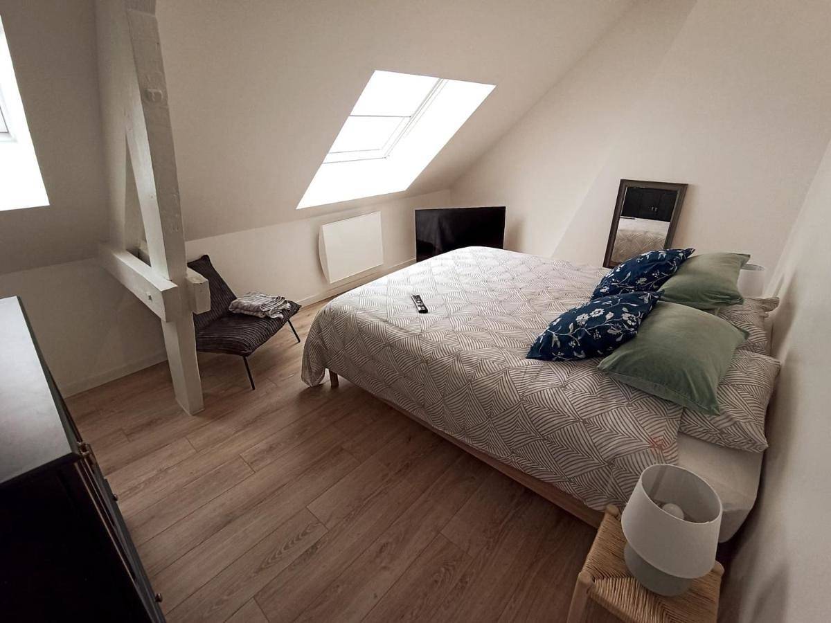 Ganze Wohnung, Two-Bedroom Apartment in Boulogne-sur-Mer, Boulogne-sur-Mer und Umgebung