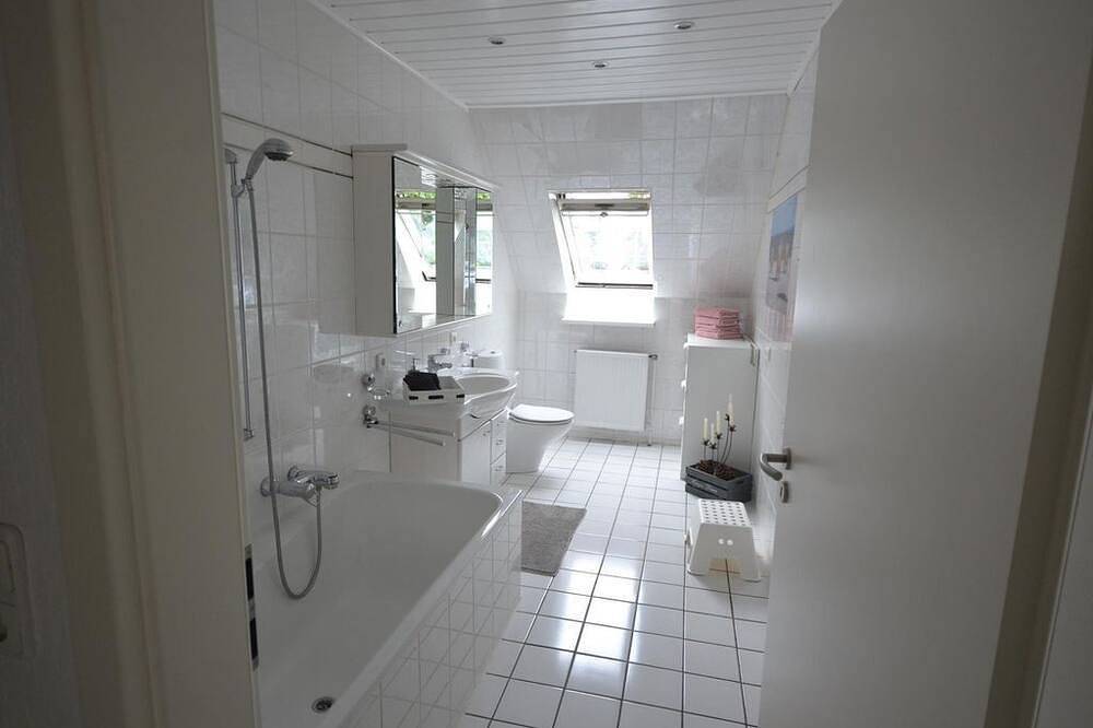 Ganze Wohnung, Fewo mit Park - Appartement/Fewo in Horst, Naturpark Lauenburgische Seen