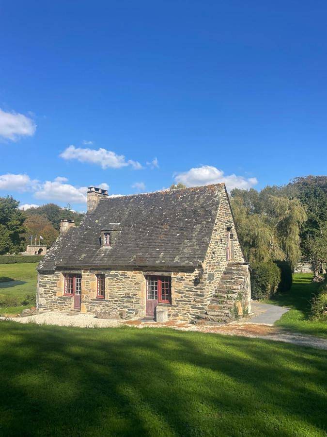 Location de vacances pour 6 personnes, avec vue sur le lac ainsi que jardin et vue, animaux acceptés à Le Relecq-Kerhuon - 2