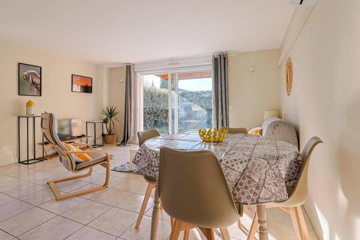 Location de vacances pour 2 personnes, avec terrasse à Laroque (Hérault) - 3