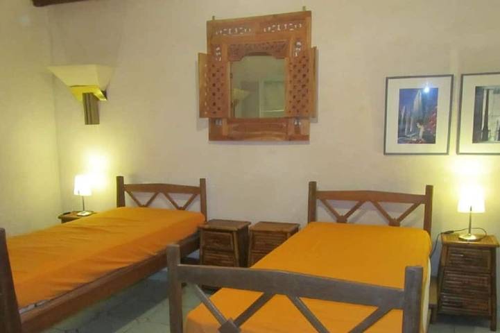 Location de vacances pour 6 personnes, avec jardin à Crillon-le-Brave - 2