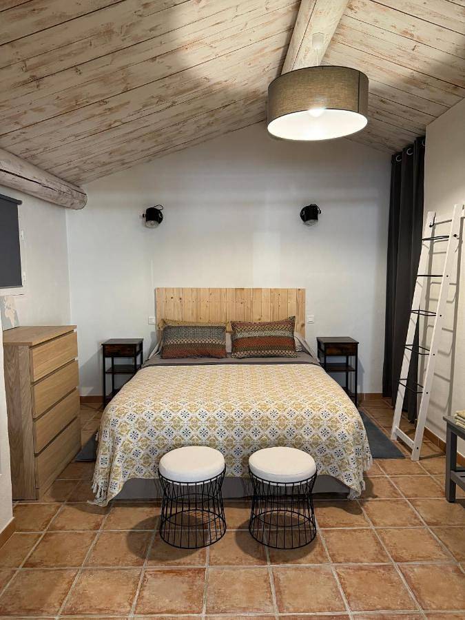 Gîte pour 4 personnes, avec piscine et jardin à Beaumes-de-Venise - 4