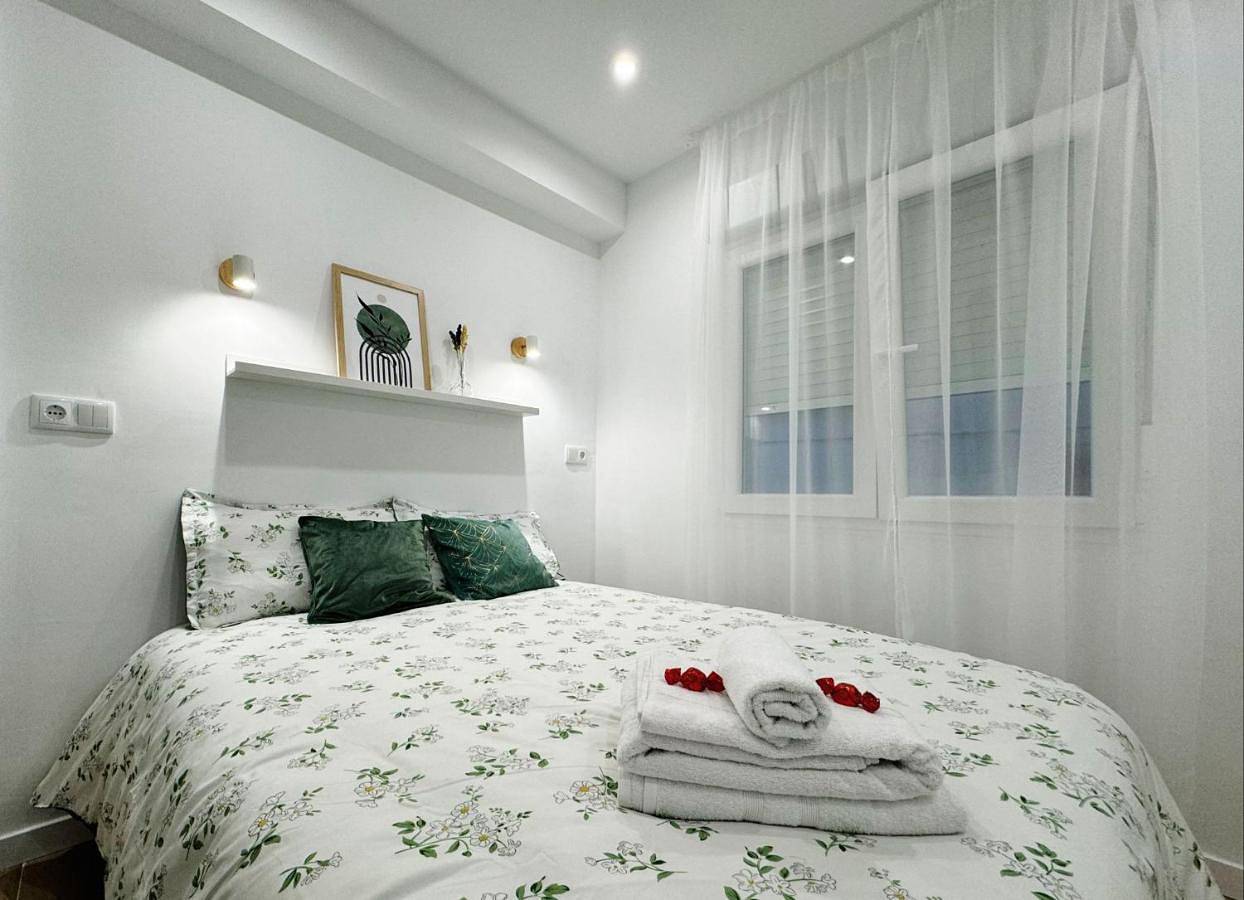 Double Room in Oviedo, Cordillera Cantábrica