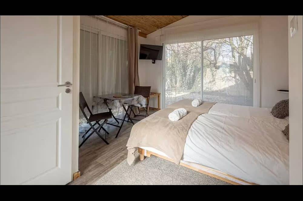 Ganze Wohnung, Les Suites des jardins 2 in Chaumont, Haute-Marne