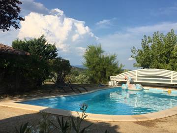 Location De Vacances pour 4 Personnes dans Bessas, Ardèche, Photo 2