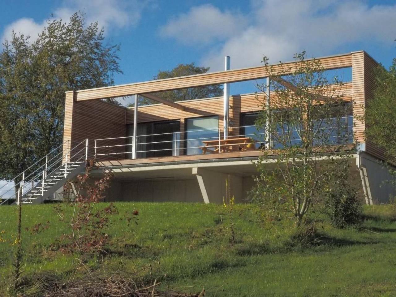 Exklusives Ferienhaus mit Terrasse und Garten in Simmerath, Naturpark Hohes Venn-Eifel