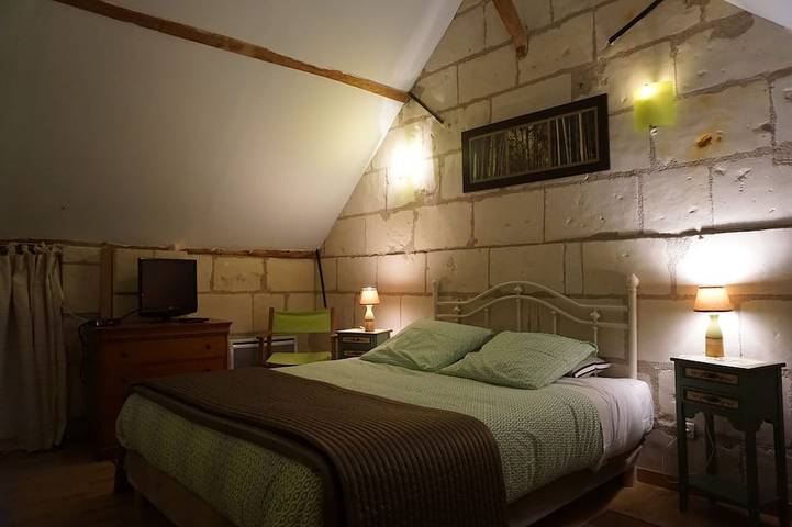 Gîte pour 2 personnes, avec jardin et terrasse à Grézillé - 2