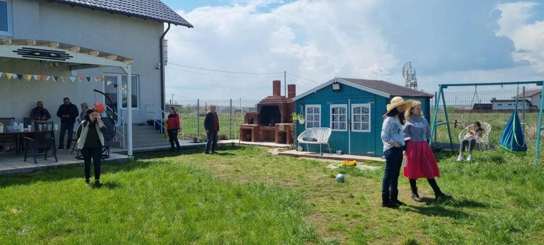 Villa pour 8 personnes, avec Balcon et Terrasse ainsi que Jardin et Vue sur le lac en Roumanie - 3