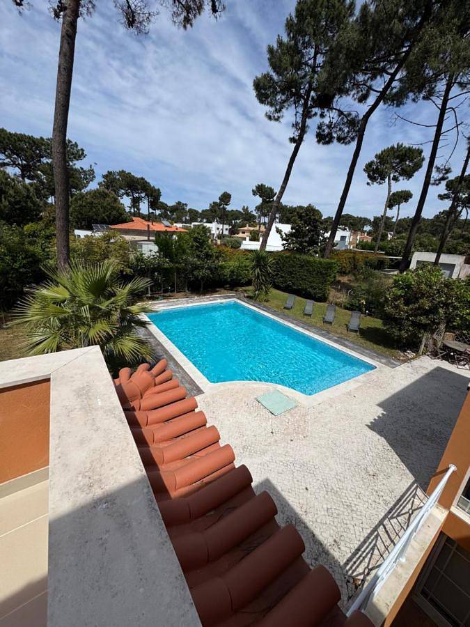 Chalet para 10 personas, con Balcón y Jacuzzi además de Terraza y Jardín en Lisboa - 2