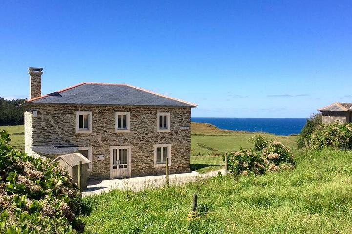 Holiday home for 8 people, with garden - 1