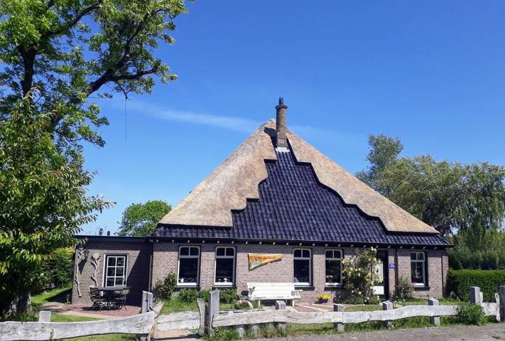 Ferienhaus für 8 Personen, mit Terrasse und Garten sowie Sauna und Ausblick in Groet