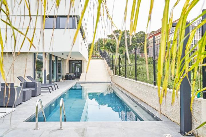 Casa rural para 8 personas, con piscina además de vistas y terraza en Cangas - 3