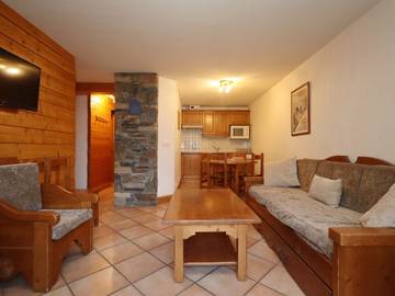 Gîte pour 5 personnes, avec terrasse et piscine à Les Houches