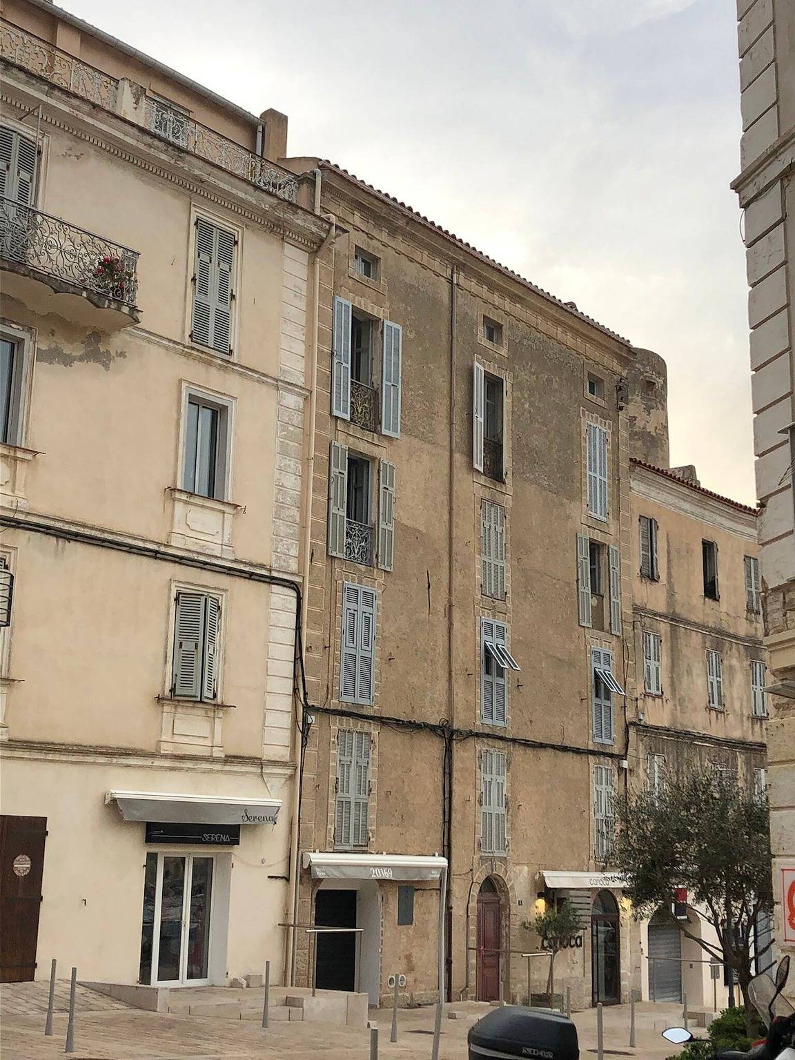 Appartement entier, Appartement cosy à Bonifacio avec vue sur la mer - 45 m² in Bonifacio, Arrondissement de Sartène