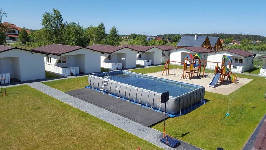 Domek letniskowy dla 8 osób, z Taras i Ogród oraz Basen dla dzieci i Basen w Przewłoka