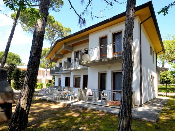 Ferienwohnung für 8 Personen, mit Terrasse und Garten, mit Haustier in Bibione Pineda