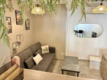 Gîte pour 4 personnes, avec terrasse à Sallèles-d'Aude