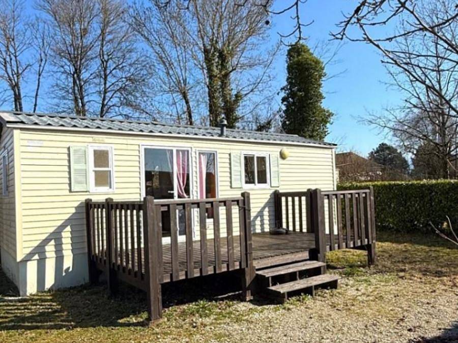 Camping Del Padel - Mobilhome 4 personnes - Mobil Home 2 Chambres 4 Personnes in Les Avenières, Région de La Tour-du-Pin