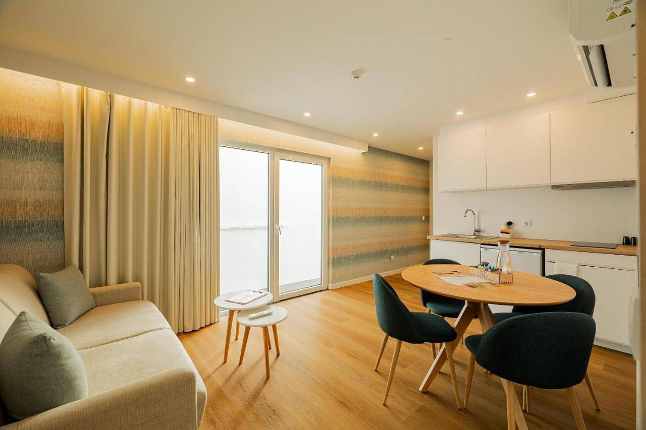 Casa do Contador - Suites & Pool in São Miguel Island, Ponta Delgada