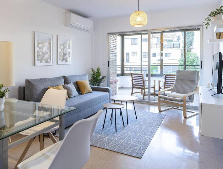 Maison de vacances pour 3 personnes, avec piscine ainsi que jardin et terrasse