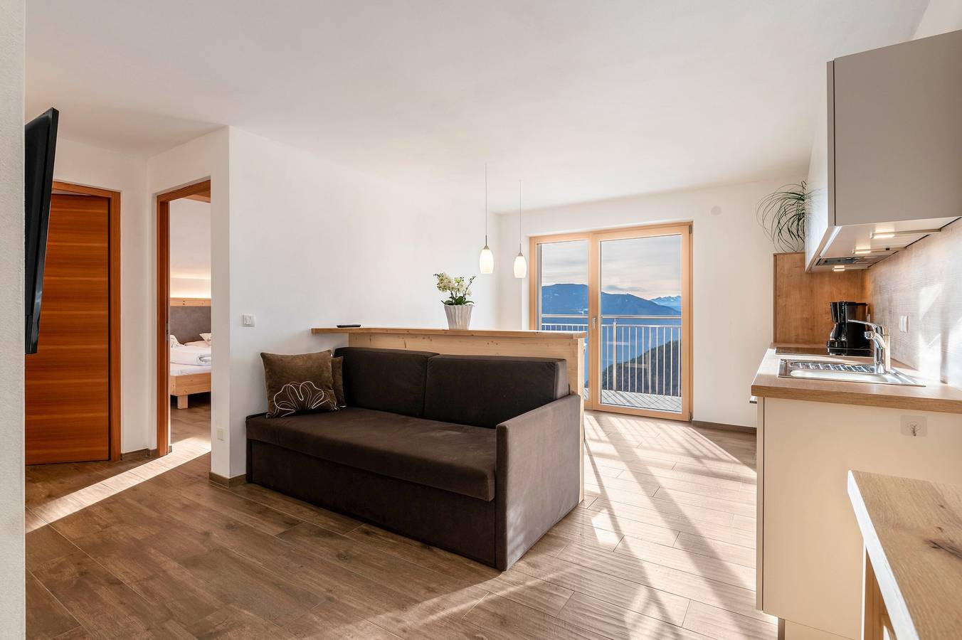 Apartamento entero, Apartamento "Reiterhof Gaia" con vistas a la montaña, jardín privado y Wi-Fi in San Genesio Atesino, Alpes de Sarntal