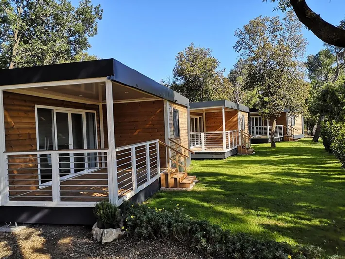 Parc de vacances pour 4 personnes, avec jardin ainsi que vue et terrasse, animaux acceptés - 1