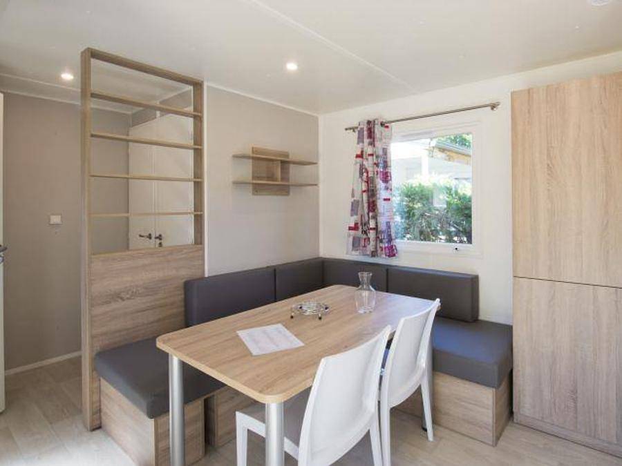 Camping Le Roussillon - Mobilhome 6 personnes - C- Mobil-home caraïbes climatisé 2 chambres in Saint-Cyprien-Plage, Saint-Cyprien