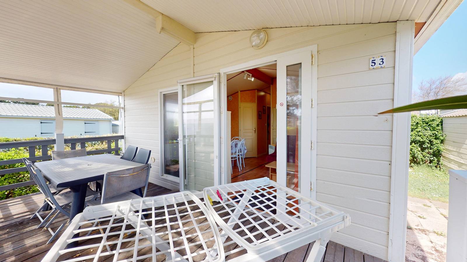 Le Chalet de L'Auzance - Piscine & Plage in Brem-sur-Mer, Vallée de la Loire