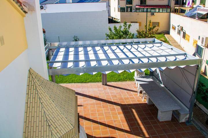 Casa rural para 12 personas, con piscina además de vistas y terraza, Se admiten mascotas en Tierra del Vino - 4