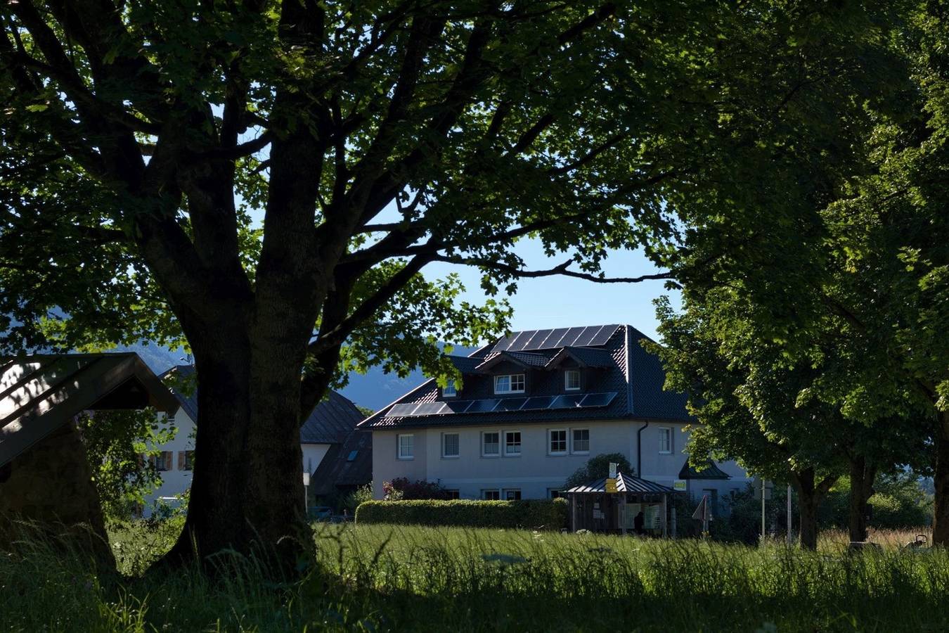 Ganze Ferienwohnung, Gästehaus Marzoll - Ferienwohnung Marzoll- 4 Personen, 75qm, 2 Schlafzimmer, Garten in Marzoll, Bad Reichenhall