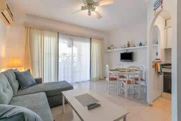Holiday Rental for 3 People in Golf del Sur, San Miguel de Abona, Photo 2
