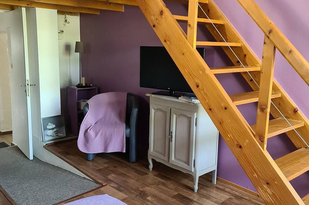 Maison de vacances en pierre avec piscine in Saint-Mard, Région de Rochefort