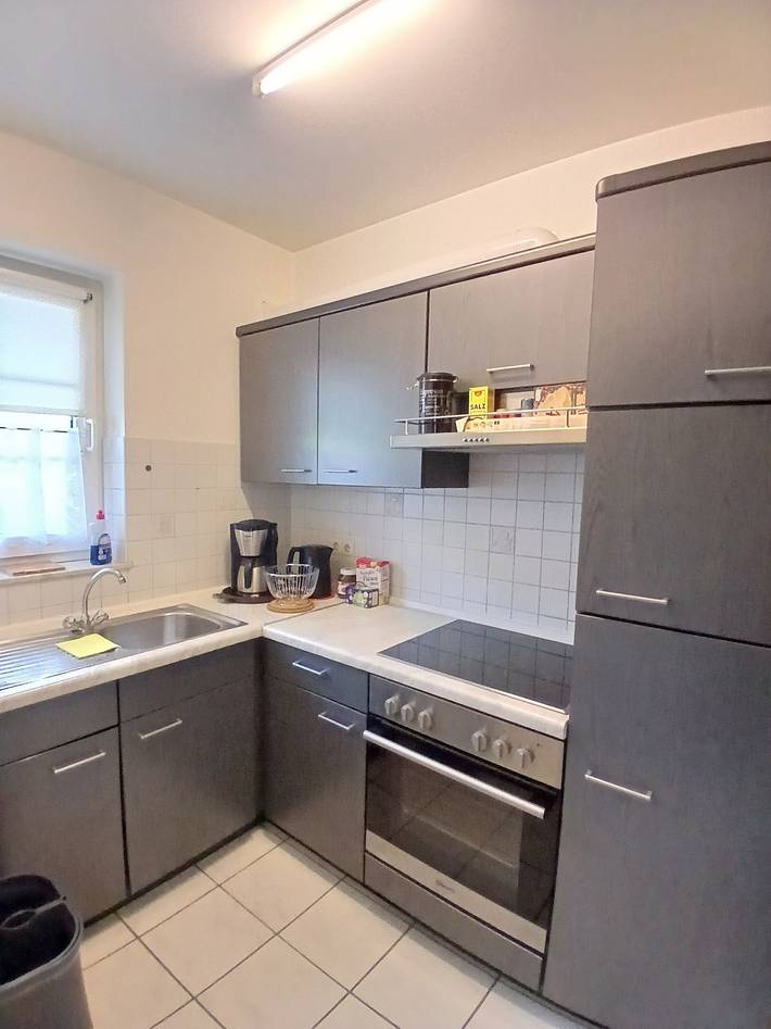 Holiday Home 'Ferienhaushälfte Henne' with Private Terrace, Shared Garden and Wi-Fi in Otterndorf, Cuxland