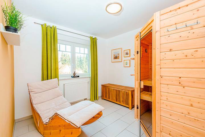 Ferienhaus für 8 Personen, mit Terrasse und Sauna im Ruppiner Land - 2