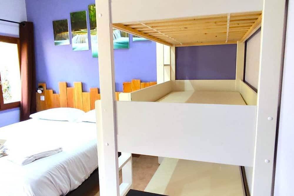 Ganze Wohnung, Chambre Familiale Périgord in Vitrac, Périgord Noir