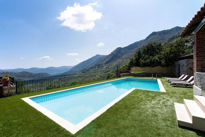 Maison d’hôte pour 10 personnes, avec jardin ainsi que piscine et vue, animaux acceptés en Crète - 3