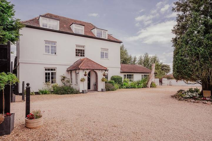 Holiday rental for 30 people, with Balcony and Hot tub as well as Garden in Forest of Dean