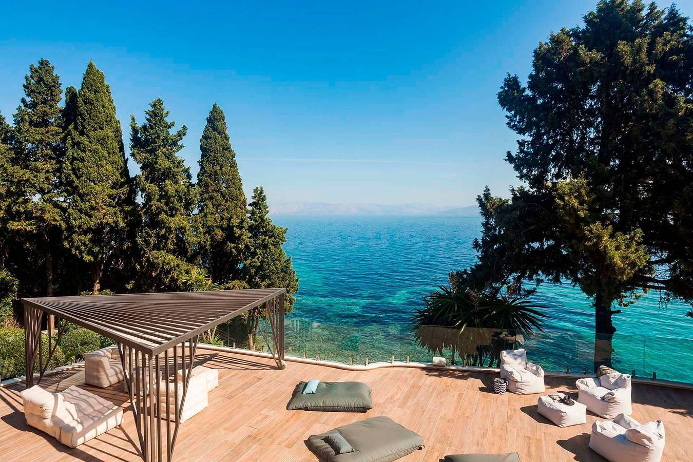 Stunning Seafront Corfu Residence | Villa Serene | Private Heated Pool in Korfu