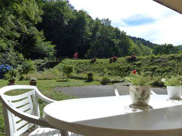 Gîte pour 4 personnes, avec jardin et vue à Thann
