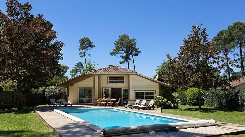 Casa de vacaciones para 8 personas, con piscina además de jardín y jacuzzi, Se admiten mascotas en Moliets-et-Maa