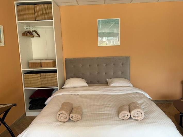 Maison d’hôte pour 2 personnes, avec vue et jardin